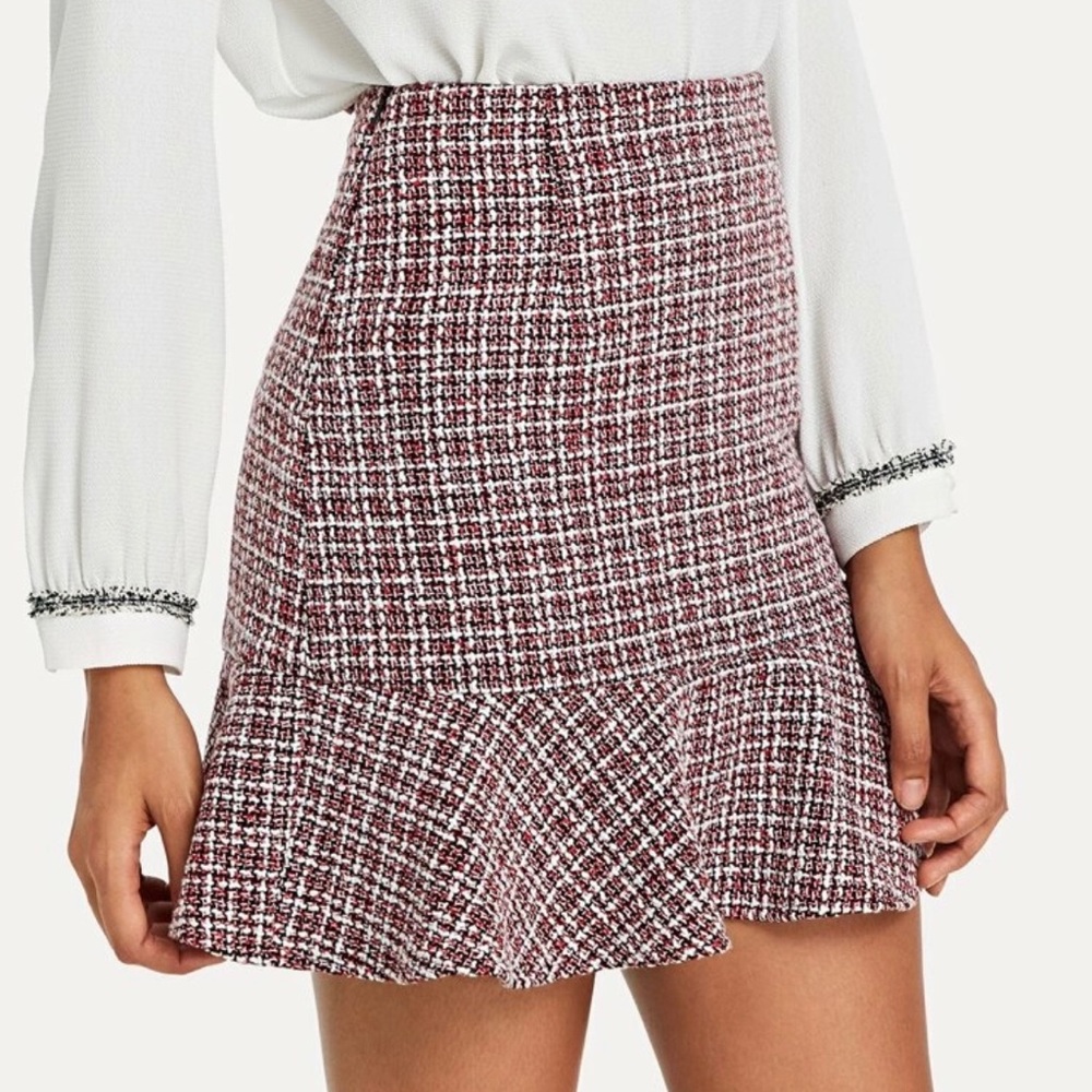 ⭐️Host Pick⭐️ Skirt - Picture 1 of 6